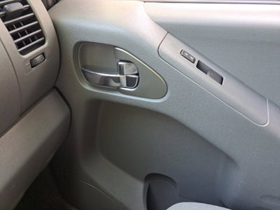 2015 Nissan Frontier SV