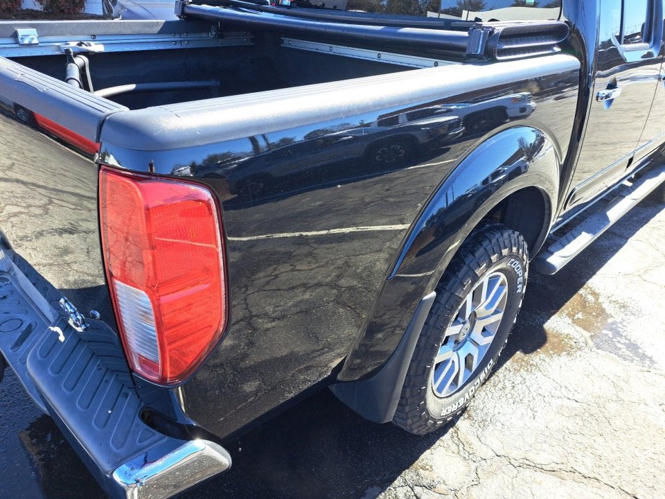 2011 Nissan Frontier SL