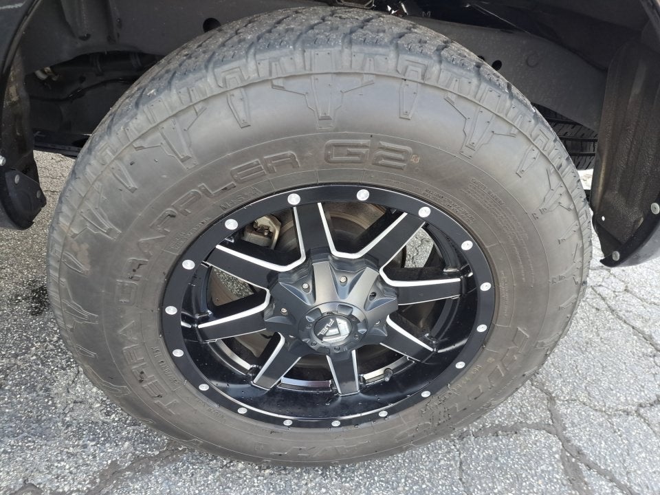 2021 Nissan Frontier Crew Cab SV 4x4