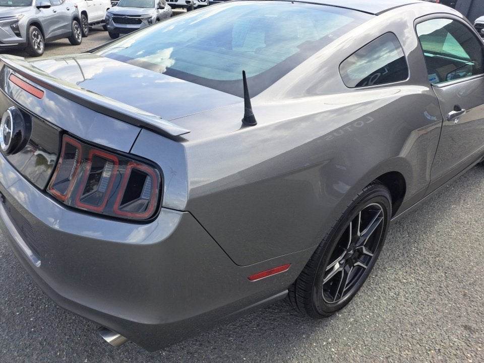2014 Ford Mustang V6