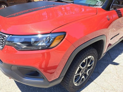 2025 Jeep Compass Trailhawk