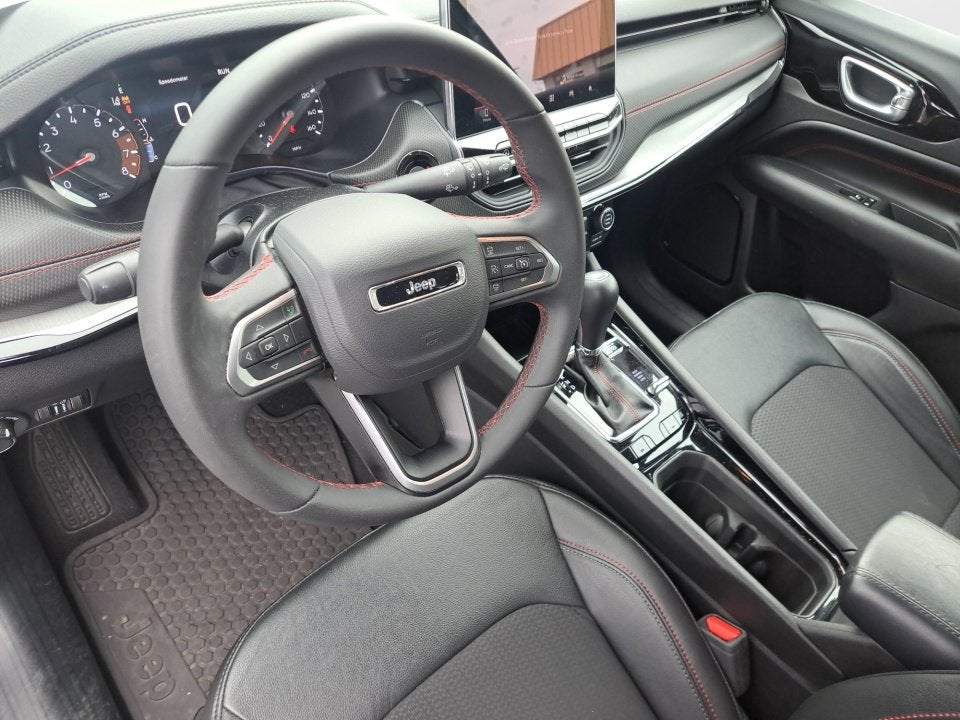 2025 Jeep Compass Trailhawk 4x4