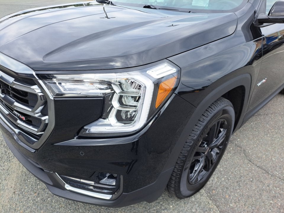 2024 GMC Terrain AT4