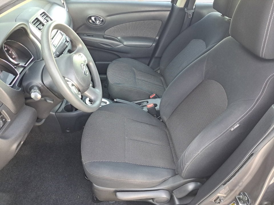 2014 Nissan Versa SV