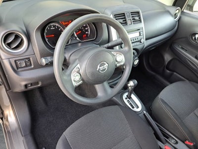 2014 Nissan Versa SV