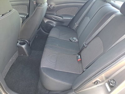 2014 Nissan Versa SV