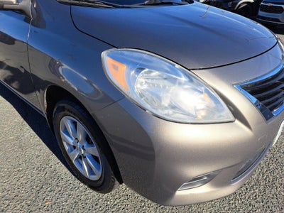 2014 Nissan Versa SV