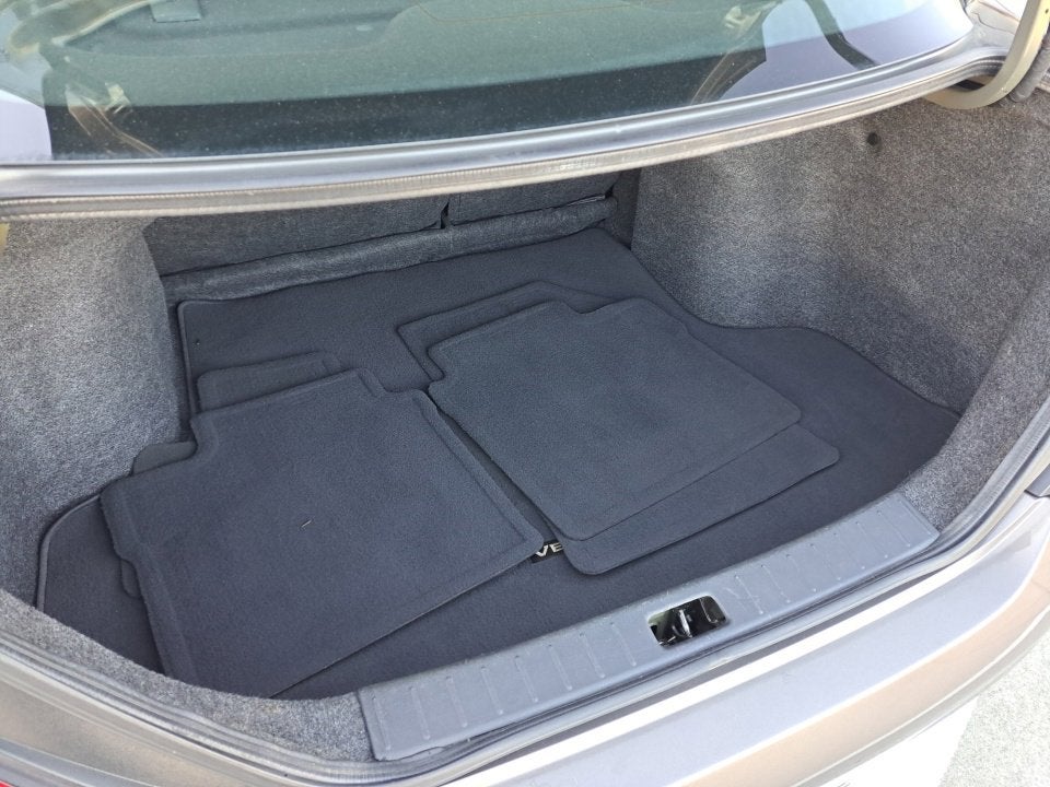 2014 Nissan Versa SV