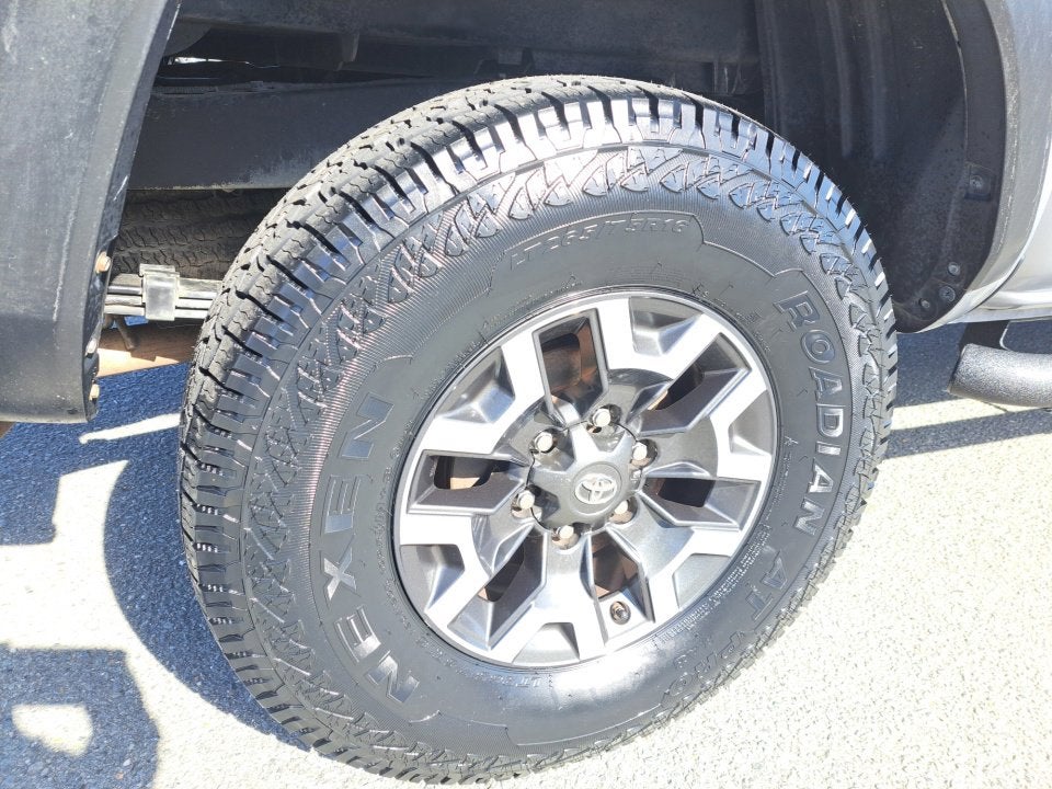 2019 Toyota Tacoma 2WD SR5