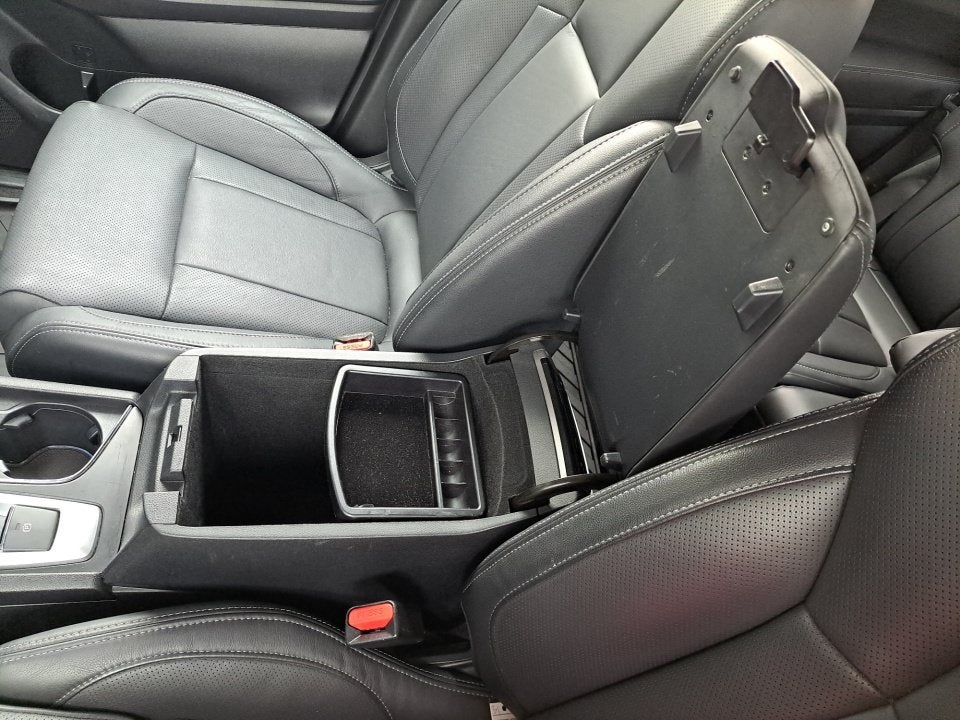 2023 Subaru Ascent Limited 8-Passenger