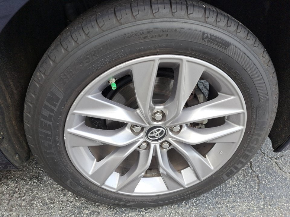 2019 Toyota Avalon XLE