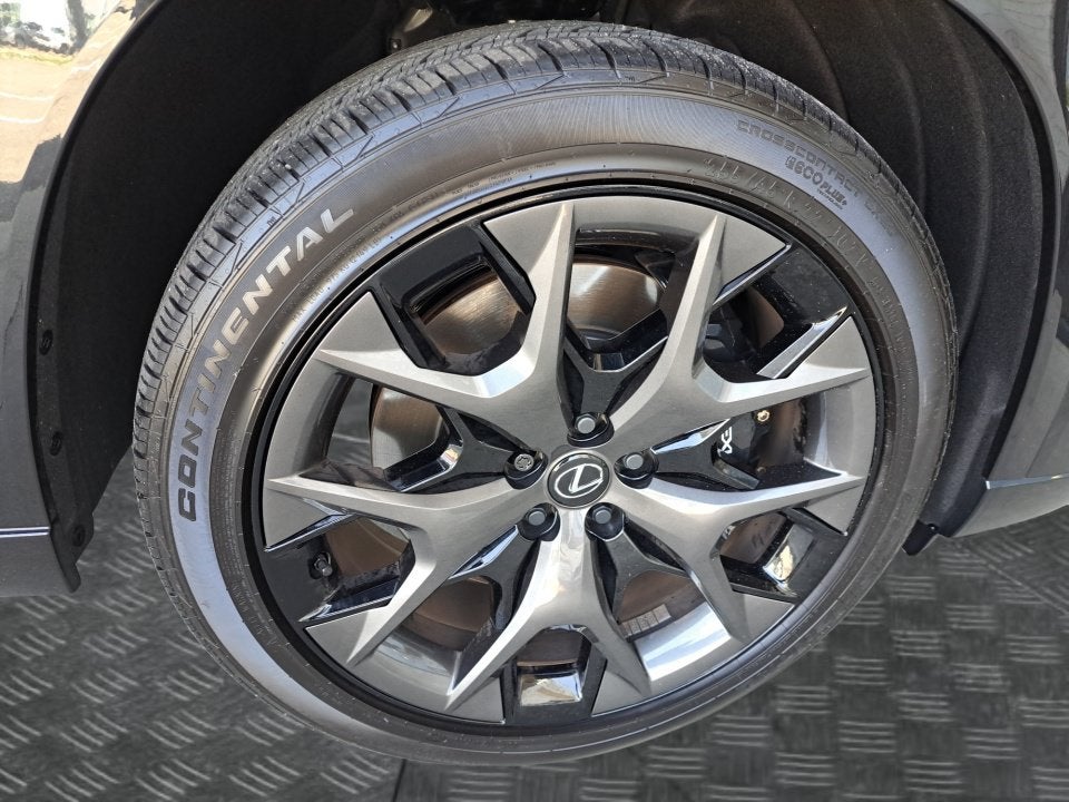 2025 Lexus TX 500h F SPORT Premium