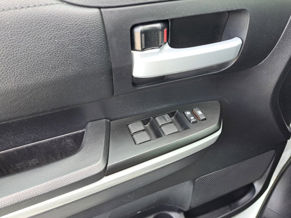 2020 Toyota Tundra 4WD SR5