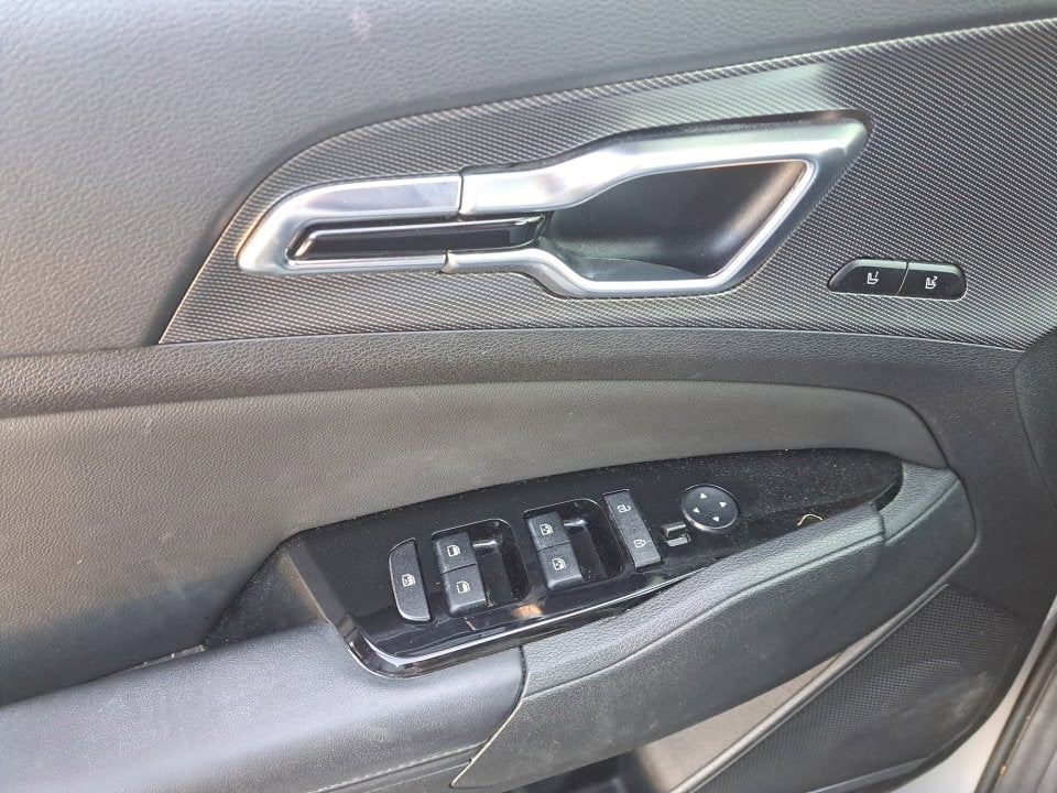 2023 Kia Sportage SX