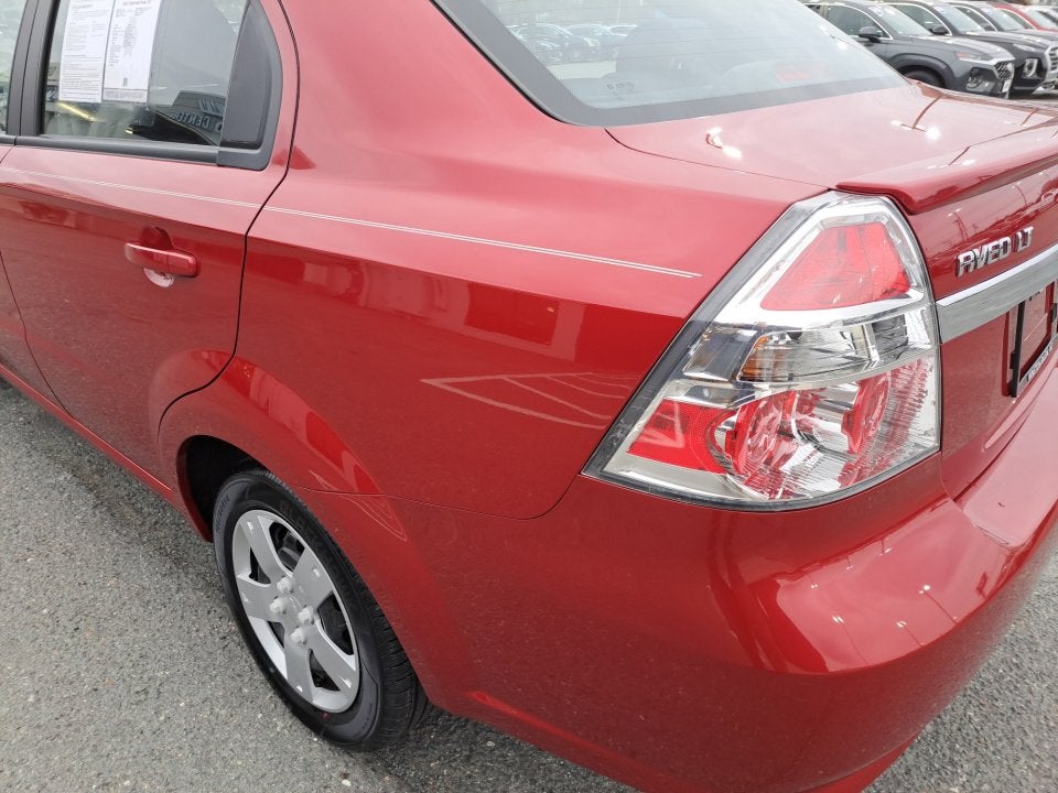 2011 Chevrolet Aveo LT w/1LT
