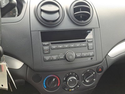 2011 Chevrolet Aveo LT w/1LT