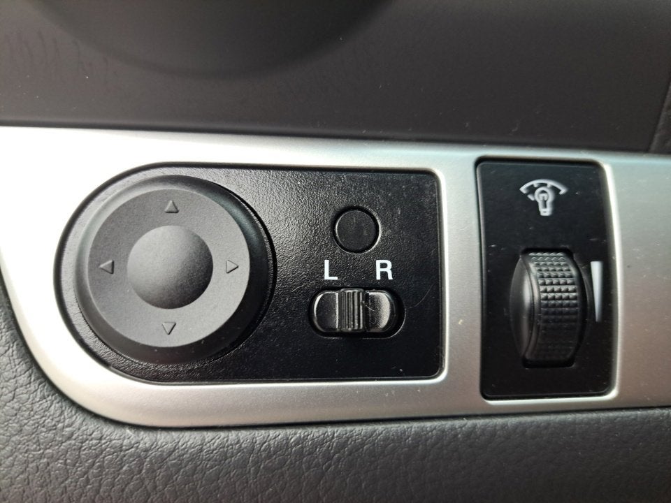 2011 Chevrolet Aveo LT w/1LT