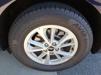 2023 Kia Carnival LX