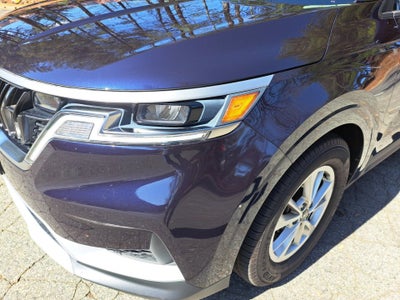 2023 Kia Carnival LX