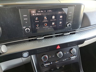 2023 Kia Carnival LX