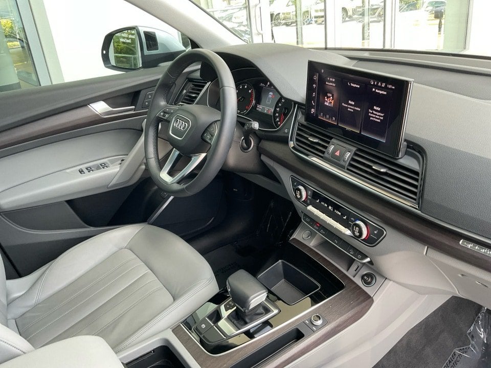 2022 Audi Q5 Premium 45 TFSI S line quattro S tronic
