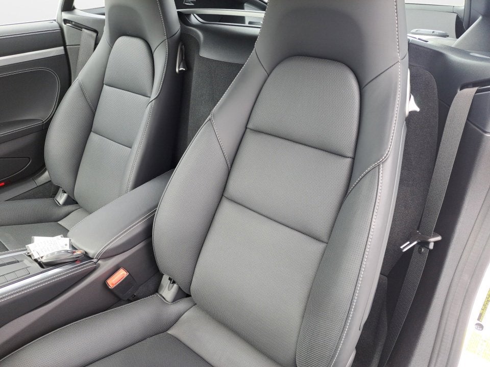 2024 Porsche 718 Cayman NA