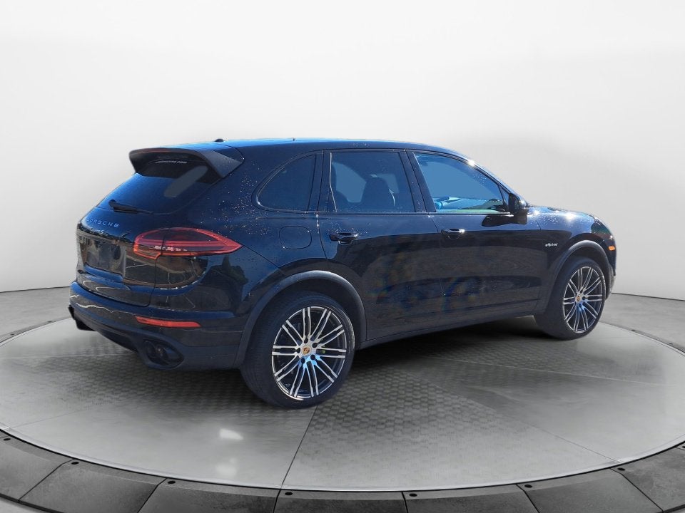 2015 Porsche Cayenne S E-Hybrid